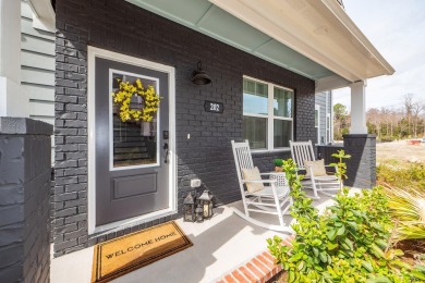 $5,000 CLOSING COST CREDIT W/ ACCEPTABLE OFFER. LOVELY TURN-KEY on Shadowmoss Plantation Golf Club in South Carolina - for sale on GolfHomes.com, golf home, golf lot