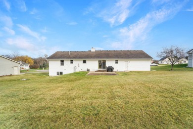 Nestled in the desirable Golden Sands Golf Course, this home on Golden Sands Golf Community in Wisconsin - for sale on GolfHomes.com, golf home, golf lot