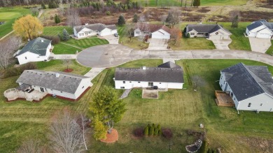 Nestled in the desirable Golden Sands Golf Course, this home on Golden Sands Golf Community in Wisconsin - for sale on GolfHomes.com, golf home, golf lot