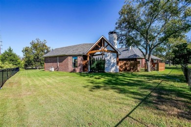 Custom-built Will Steed Homes 4-3.5-3 perfect blend of luxury & on Pecan Plantation Country Club in Texas - for sale on GolfHomes.com, golf home, golf lot