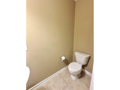 This well-maintained end-unit townhome features an open floor on  in Florida - for sale on GolfHomes.com, golf home, golf lot