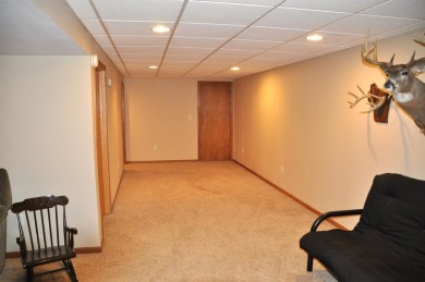 NEW LISTING!!  Welcome to this nicely maintained 4 bedroom, 3 on West Brook Hills Golf Course in Wisconsin - for sale on GolfHomes.com, golf home, golf lot