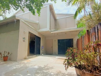 Looking for a cozy and quiet place to call home? Look no on Lago Mar Country Club in Florida - for sale on GolfHomes.com, golf home, golf lot