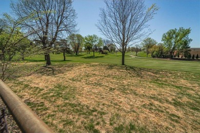 Recently updated overlooking Southview Country Club! Brand new on Southview Country Club in Minnesota - for sale on GolfHomes.com, golf home, golf lot