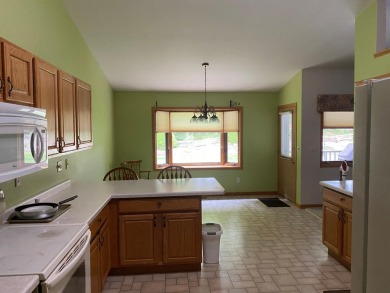 Check out this well maintained condo with no condo fees. Living on Eagle River Golf Course in Wisconsin - for sale on GolfHomes.com, golf home, golf lot