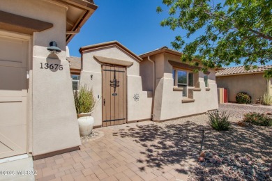 Welcome to this exceptional Oro Valley home offering the perfect on The Golf Club at Vistoso in Arizona - for sale on GolfHomes.com, golf home, golf lot