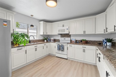 Fresh, breezy single-level comfort at one of Kalama Valley's on Hawaii Kai Golf Course  in Hawaii - for sale on GolfHomes.com, golf home, golf lot