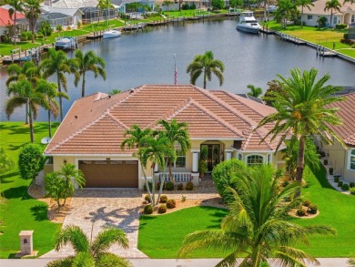 PRICED TO SELL! BURNT STORE ISLES! BEAUTIFUL 3 BEDROOM, 2 BATH on Twin Isles Country Club in Florida - for sale on GolfHomes.com, golf home, golf lot