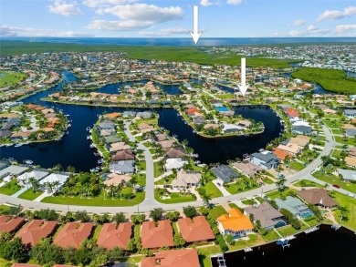 PRICED TO SELL! BURNT STORE ISLES! BEAUTIFUL 3 BEDROOM, 2 BATH on Twin Isles Country Club in Florida - for sale on GolfHomes.com, golf home, golf lot