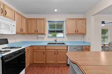 ~NO BOND~ ~2020 ROOF~ ~2008 HVAC with NEW MOTOR~ ~FLORIDA ROOM~ on The Links of Spruce Creek in Florida - for sale on GolfHomes.com, golf home, golf lot