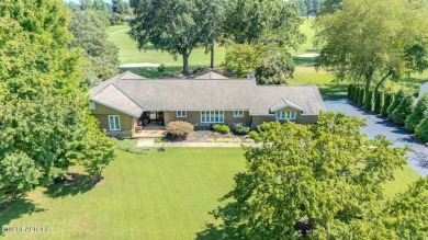 FOX DEN!!!!!  ON GOLF COURSE!!!!  IN HEART OF FARRAGUT!!!!! ONE on Fox Den Country Club in Tennessee - for sale on GolfHomes.com, golf home, golf lot