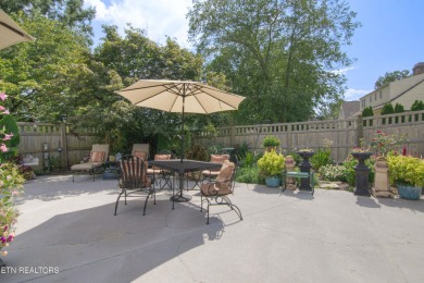 FOX DEN!!!!!  ON GOLF COURSE!!!!  IN HEART OF FARRAGUT!!!!! ONE on Fox Den Country Club in Tennessee - for sale on GolfHomes.com, golf home, golf lot