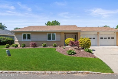 Charming Ranch in Desirable Adult Community!
Welcome to this on Clearbrook Golf Club in New Jersey - for sale on GolfHomes.com, golf home, golf lot