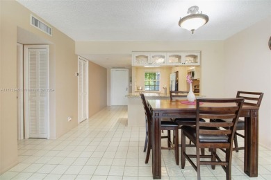 Beautifully renovated 2-bed, 2-bath condo with a modern on Palm-Aire Country Club and Resort - The Oaks in Florida - for sale on GolfHomes.com, golf home, golf lot