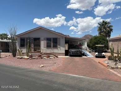 Newer Cavco 2006 home with many updates! Newer solid surface on Tucson Estates Golf Course in Arizona - for sale on GolfHomes.com, golf home, golf lot
