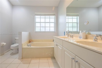 Two-story Townhome with garage in Villas of Rolling Hills in on Grande Oaks Golf Club in Florida - for sale on GolfHomes.com, golf home, golf lot