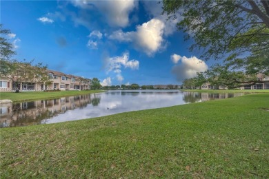 Two-story Townhome with garage in Villas of Rolling Hills in on Grande Oaks Golf Club in Florida - for sale on GolfHomes.com, golf home, golf lot