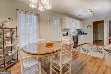 Clean well-maintained move-in ready 3/2 ranch home with a large on Turtle Cove Golf Course in Georgia - for sale on GolfHomes.com, golf home, golf lot