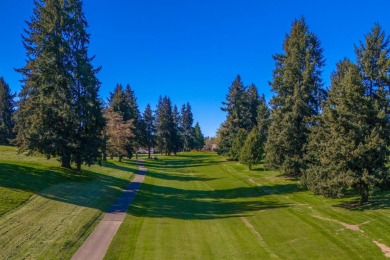 Welcome to Allenmore! One of the most sought after units in the on Allenmore Public Golf Course in Washington - for sale on GolfHomes.com, golf home, golf lot