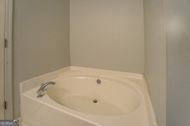 Clean well-maintained move-in ready 3/2 ranch home with a large on Turtle Cove Golf Course in Georgia - for sale on GolfHomes.com, golf home, golf lot
