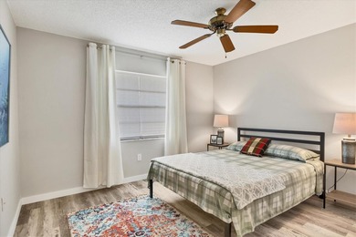 Move-in Ready! Beautifully remodeled 2-bedroom, 2-bath villa on on Capri Isle Golf Club in Florida - for sale on GolfHomes.com, golf home, golf lot