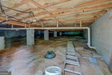 Clean well-maintained move-in ready 3/2 ranch home with a large on Turtle Cove Golf Course in Georgia - for sale on GolfHomes.com, golf home, golf lot