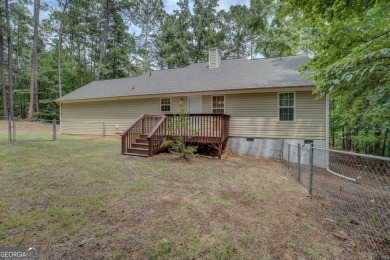 Clean well-maintained move-in ready 3/2 ranch home with a large on Turtle Cove Golf Course in Georgia - for sale on GolfHomes.com, golf home, golf lot