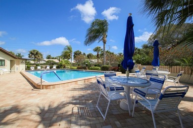 Move-in Ready! Beautifully remodeled 2-bedroom, 2-bath villa on on Capri Isle Golf Club in Florida - for sale on GolfHomes.com, golf home, golf lot