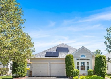 This beautifully maintained detached home offers 2 bedrooms, 2 on Renaissance Country Club in New Jersey - for sale on GolfHomes.com, golf home, golf lot