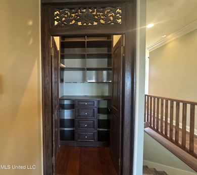 UPDATE! NOW MOVE IN READY WITH UPDATED PHOTOS!!! Beautiful on Diamondhead Country Club in Mississippi - for sale on GolfHomes.com, golf home, golf lot