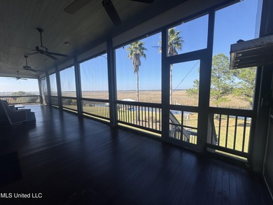 UPDATE! NOW MOVE IN READY WITH UPDATED PHOTOS!!! Beautiful on Diamondhead Country Club in Mississippi - for sale on GolfHomes.com, golf home, golf lot