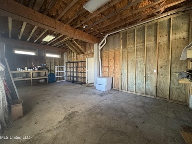 UPDATE! NOW MOVE IN READY WITH UPDATED PHOTOS!!! Beautiful on Diamondhead Country Club in Mississippi - for sale on GolfHomes.com, golf home, golf lot