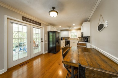 This home is currently rented.  Please call listing agent for on Indian Hills Country Club in Arkansas - for sale on GolfHomes.com, golf home, golf lot