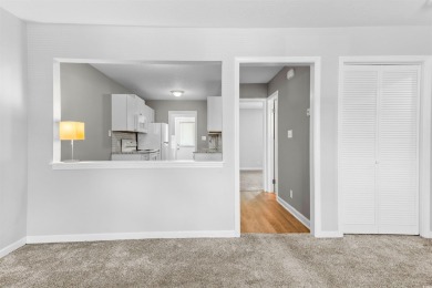 Beautifully renovated 1-bedroom, 1-bath unit in the Courtyard! on Arrowhead Country Club in South Carolina - for sale on GolfHomes.com, golf home, golf lot