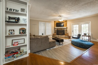 This home is currently rented.  Please call listing agent for on Indian Hills Country Club in Arkansas - for sale on GolfHomes.com, golf home, golf lot