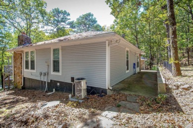 This home is currently rented.  Please call listing agent for on Indian Hills Country Club in Arkansas - for sale on GolfHomes.com, golf home, golf lot