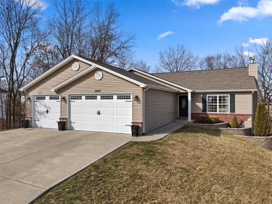 Experience modern comfort in this meticulously crafted home on Incline Village Golf Course in Missouri - for sale on GolfHomes.com, golf home, golf lot