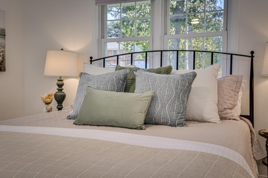 Magnificently renovated Whitehall 'cottage'. Located just on Palmetto Golf Club, Inc. in South Carolina - for sale on GolfHomes.com, golf home, golf lot