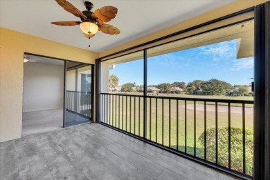 Beautifully renovated 2-bedroom, 2-bathroom condo located on the on Heritage Ridge Golf Club in Florida - for sale on GolfHomes.com, golf home, golf lot