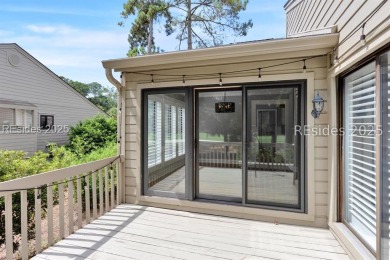 Welcome to this charming 2 bedroom, 2 bath end-unit villa on Sea Pines Golf and Resort  in South Carolina - for sale on GolfHomes.com, golf home, golf lot