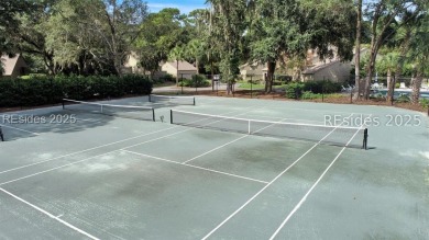 Welcome to this charming 2 bedroom, 2 bath end-unit villa on Sea Pines Golf and Resort  in South Carolina - for sale on GolfHomes.com, golf home, golf lot