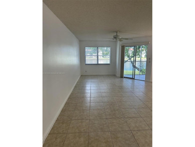 Beautiful unit for sale at Century Village, Pembroke Pines. 1 on Flamingo Lakes Country Club in Florida - for sale on GolfHomes.com, golf home, golf lot
