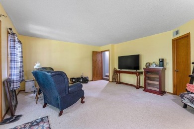 Charming, updated  move-in ready! This 2,062 sq ft home sits on on Bella Vista Country Club - Highlands in Arkansas - for sale on GolfHomes.com, golf home, golf lot