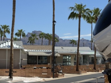 Gorgeous, fully furnished, move-in-ready 2020 park model in on Roadhaven Golf Course in Arizona - for sale on GolfHomes.com, golf home, golf lot