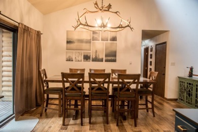 Beautiful getaway in Angel Fire only 1.7 mi from the ski base on Angel Fire Resort Country Club in New Mexico - for sale on GolfHomes.com, golf home, golf lot