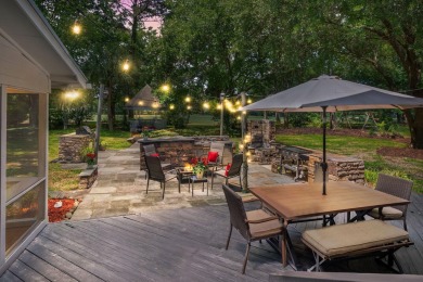 Calling all entertainers, this place is for YOU! Stop scrolling on Shadowmoss Plantation Golf Club in South Carolina - for sale on GolfHomes.com, golf home, golf lot