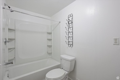 This recently renovated townhome adjacent to Mountain View Golf on Mountain View Golf Course in Utah - for sale on GolfHomes.com, golf home, golf lot