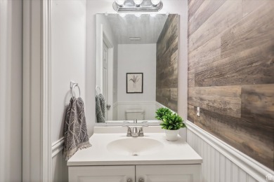 This recently renovated townhome adjacent to Mountain View Golf on Mountain View Golf Course in Utah - for sale on GolfHomes.com, golf home, golf lot