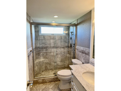 Beautifully renovated 2-bedroom, 2-bath 1st floor corner on Quail Ridge Golf Course and Country Club in Florida - for sale on GolfHomes.com, golf home, golf lot