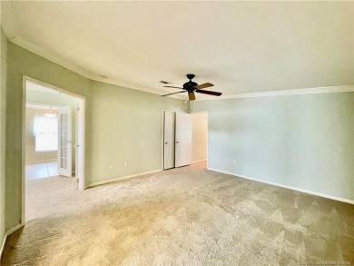 This home truly has it all! 3 bedrooms/2 bath + bonus room on Indianwood Golf and Country Club in Florida - for sale on GolfHomes.com, golf home, golf lot